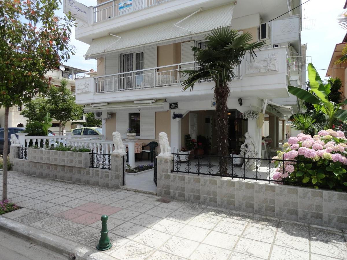 Kronos Olympiakí Aktí Exterior foto